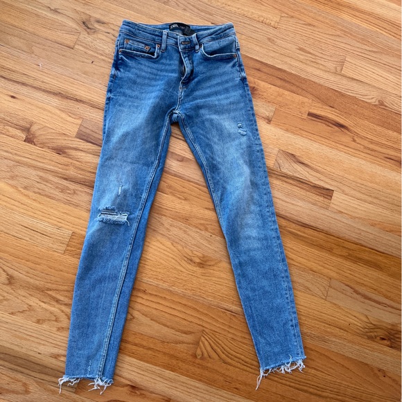 Zara blue jeans size 4 - Picture 14 of 16